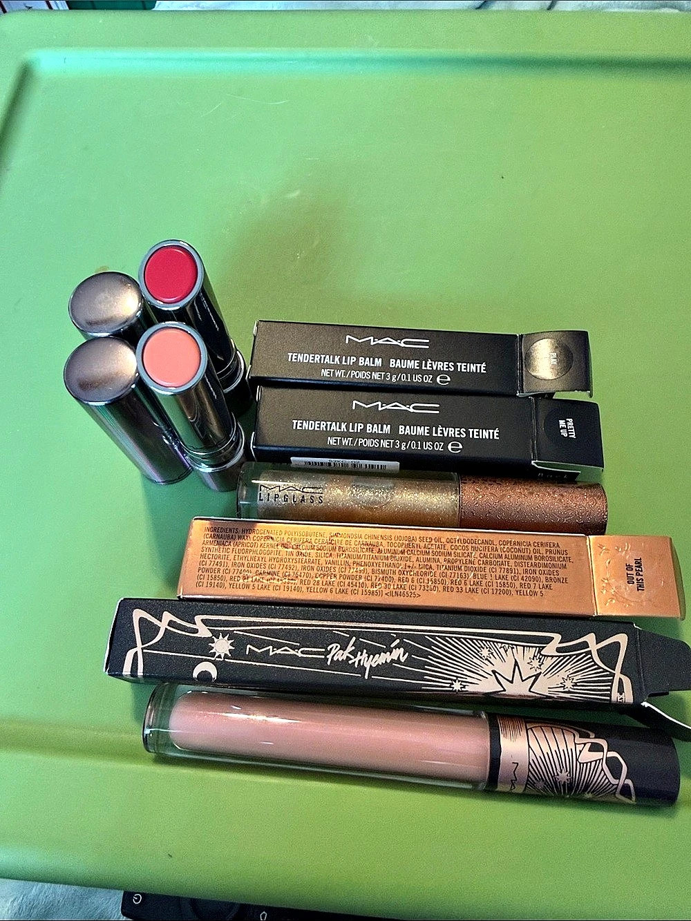 MAC LIPGLASS, Tendertalk Lip Baum &
MAC x Pony Park Plenty Of Pout Plumping Lip